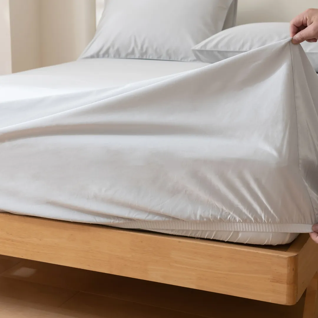 Luxe Cotton Sateen Fitted Sheet - Silver - Image 3