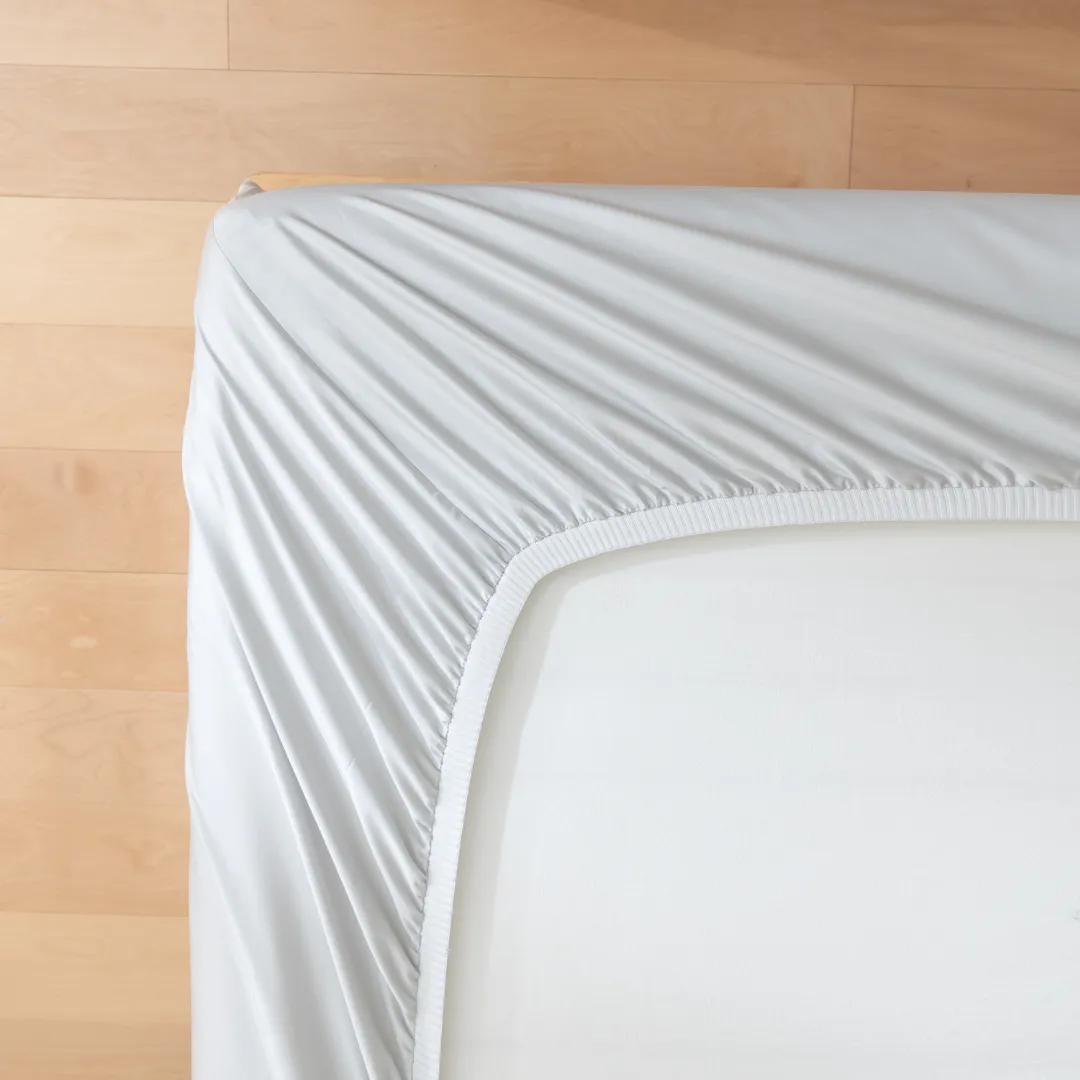 Luxe Cotton Sateen Fitted Sheet - Silver - Image 4